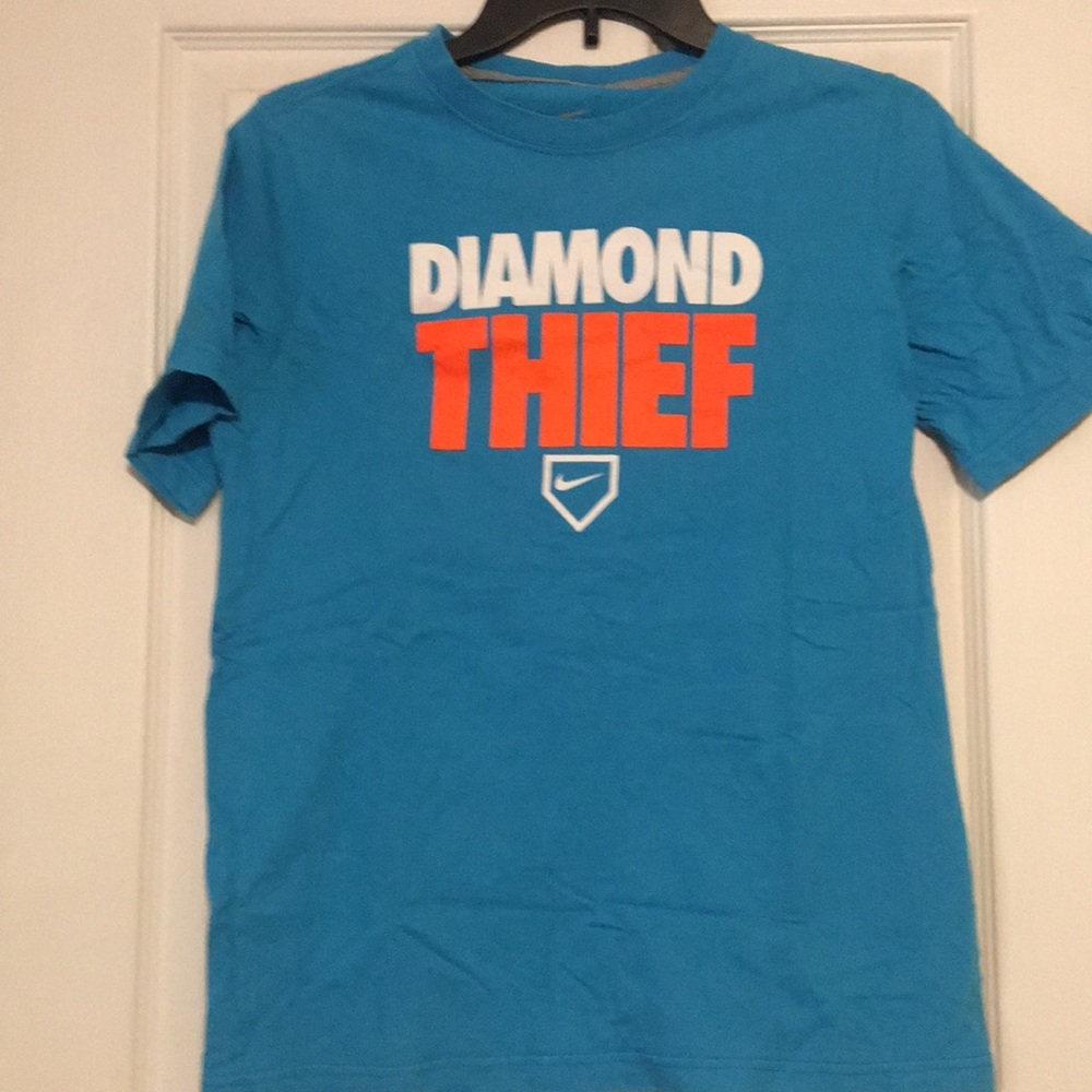 Nike T-shirt